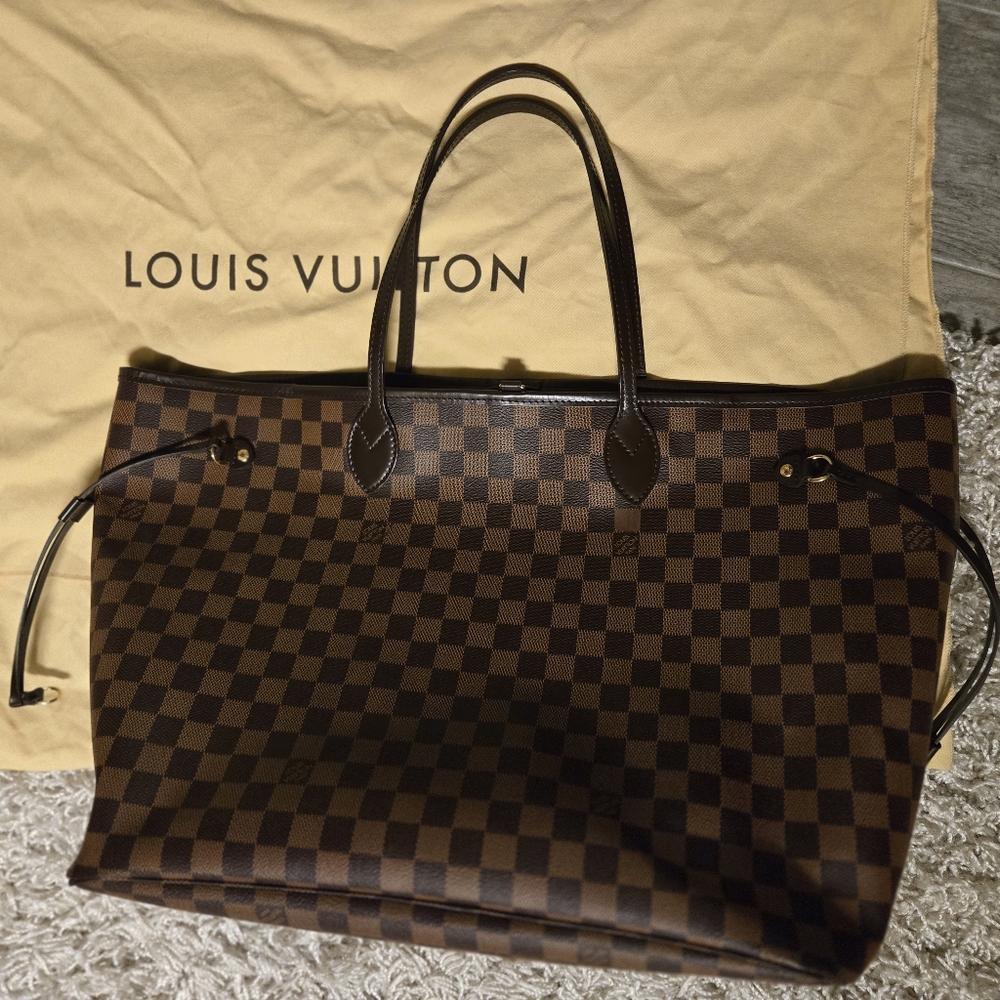 Louis vuitton neverfull GM